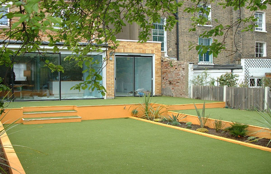 Outdoor Or Indoor Artificial Grass Turf For Soccer Field Green Landscape